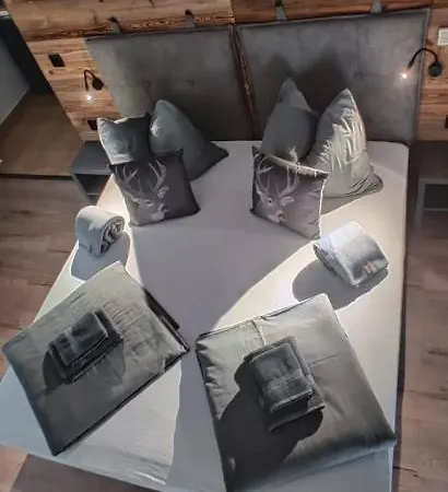 Aron Apartman-zalakaros شقة زلاكاروس