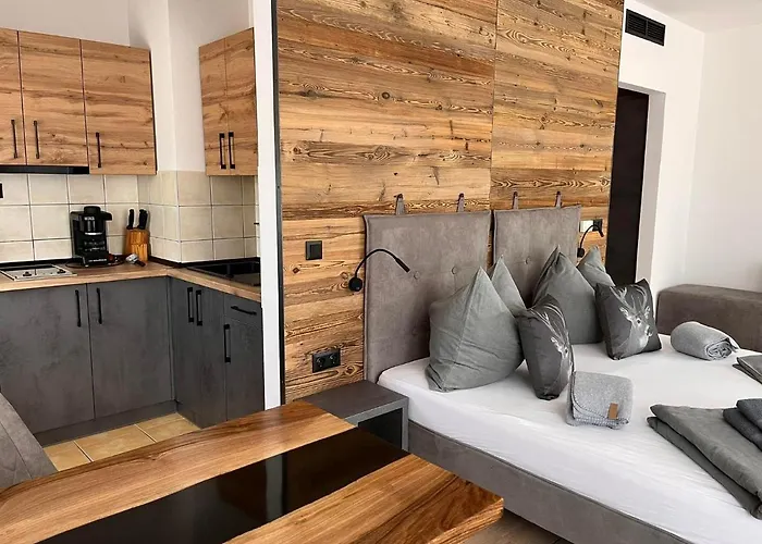 Aron Apartman-zalakaros * זלקרוס